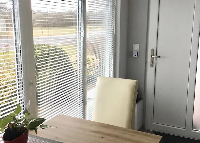 Schoene In Hunsrueck Appartamento